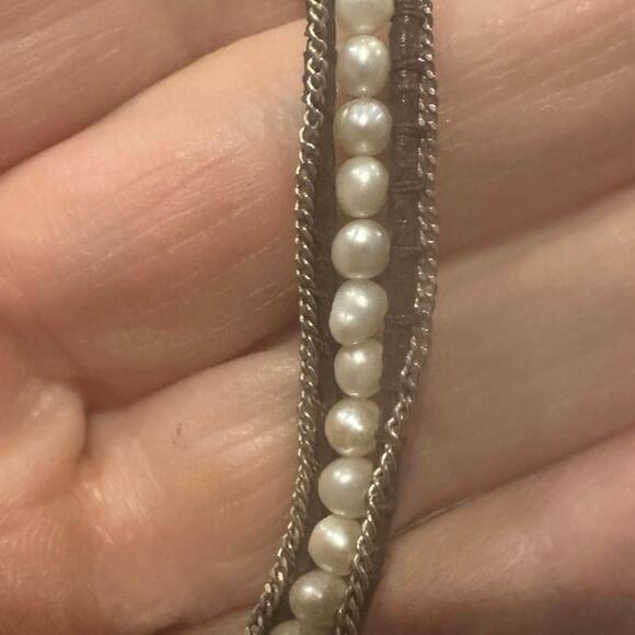 Gorgeous Petite Pearl Wrap Bracelet - Picture 4 of 4